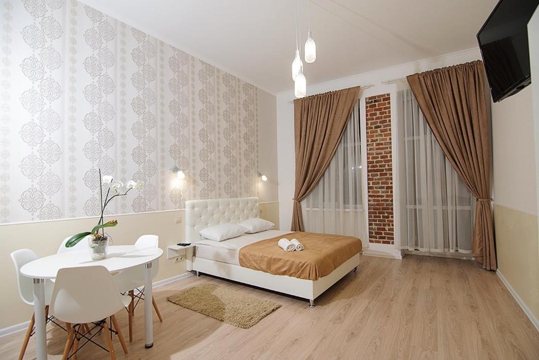Luxury Apartment Near Rynok Square Lviv Bagian luar foto